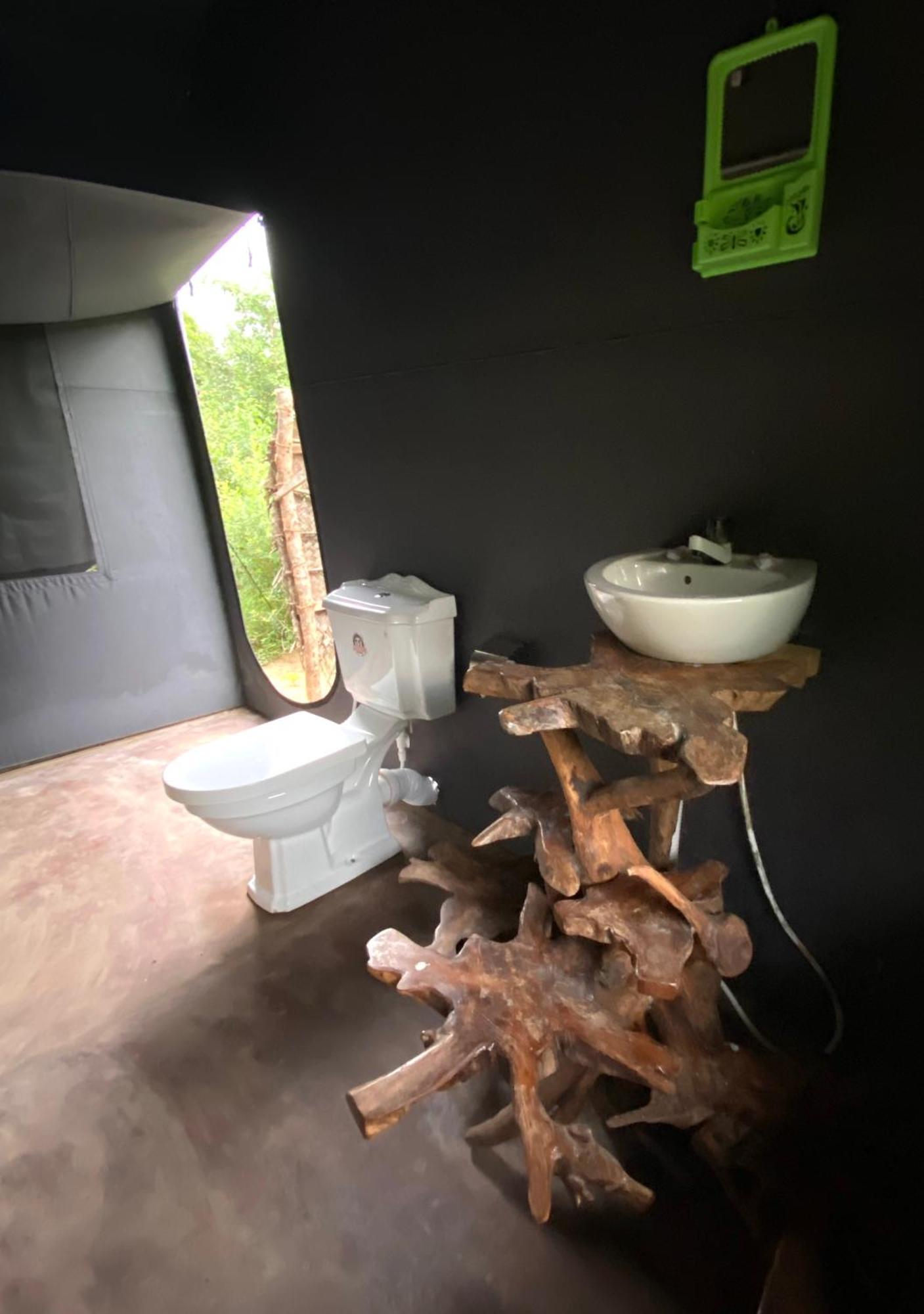 The Campers Lodge יאלה מראה חיצוני תמונה